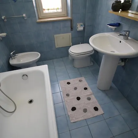 شقة Brezza Formiana